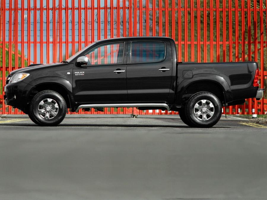  Toyota Hilux High Power 2008 года  (фото 6 из 8)